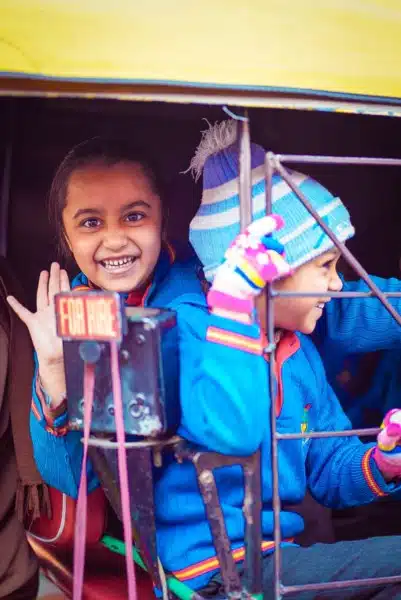 Children Smiling India TukTuk Travel Children Smiling India TukTuk Travel