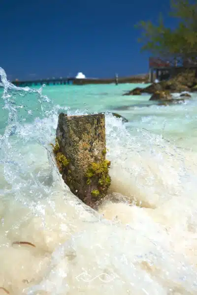 Wave Splashing Turquoise Water Cancun Wave Splashing Turquoise Water Cancun